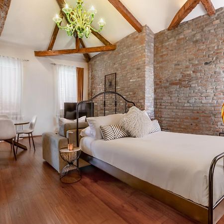Duomo Murano Apartment With Canal View エクステリア 写真