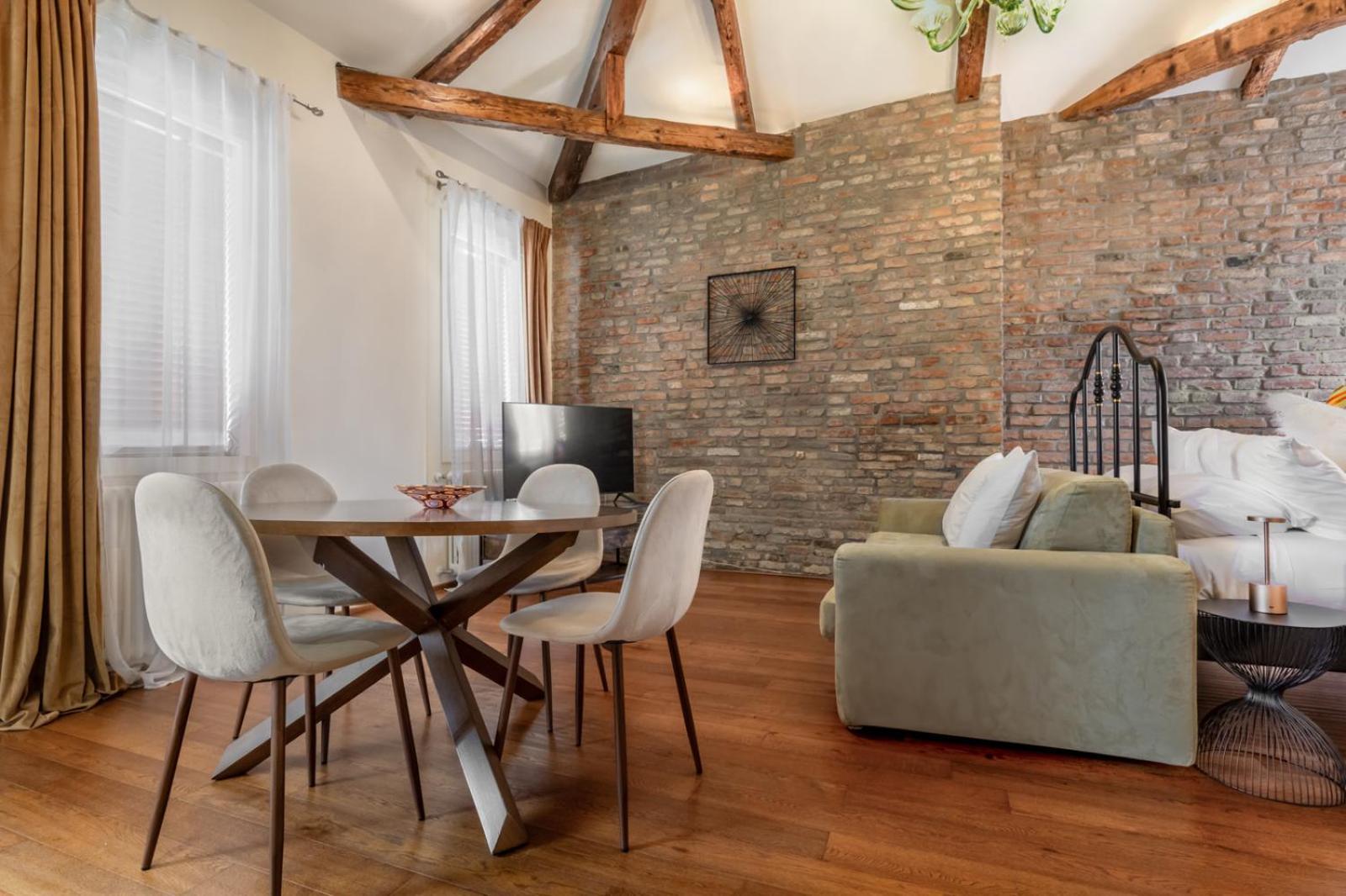 Duomo Murano Apartment With Canal View エクステリア 写真